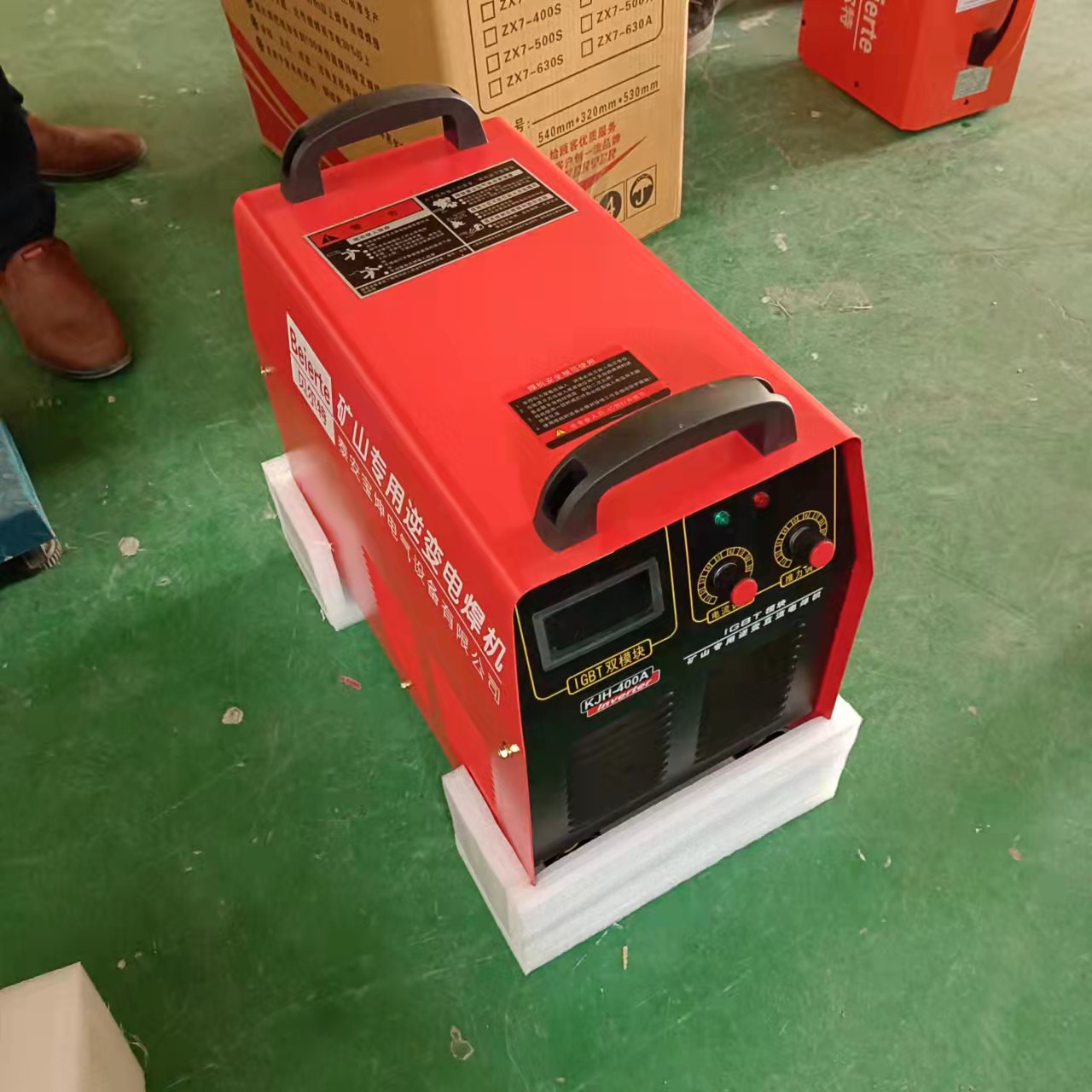 供應(yīng)船用焊機(jī)440V電焊機(jī)ZX7-400逆變直流焊機(jī)——搜采通電焊機(jī)